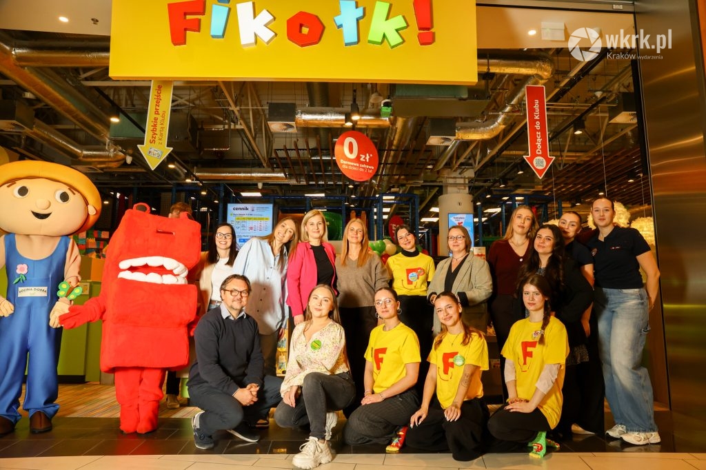 Źródło Klub Fikołki Galeria Bronowice