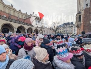 orszak trzech kroli krakow 2026 102 300x226 - Krak&oacute;w przeszedł w radosnym Orszaku. Kardynał Ryś: &bdquo;Potrzebujemy rzeczywistego spotkania&rdquo; - Galeria Zdjęć