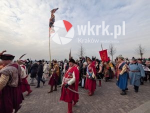 orszak trzech kroli krakow 2026 49 300x226 - Krak&oacute;w przeszedł w radosnym Orszaku. Kardynał Ryś: &bdquo;Potrzebujemy rzeczywistego spotkania&rdquo; - Galeria Zdjęć