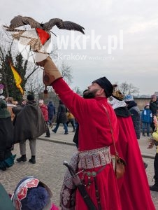 orszak trzech kroli krakow 2026 61 226x300 - Krak&oacute;w przeszedł w radosnym Orszaku. Kardynał Ryś: &bdquo;Potrzebujemy rzeczywistego spotkania&rdquo; - Galeria Zdjęć