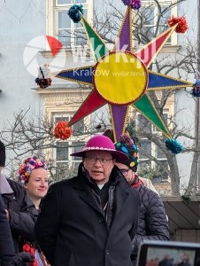 orszak trzech kroli krakow 2026 94 226x300 - Krak&oacute;w przeszedł w radosnym Orszaku. Kardynał Ryś: &bdquo;Potrzebujemy rzeczywistego spotkania&rdquo; - Galeria Zdjęć